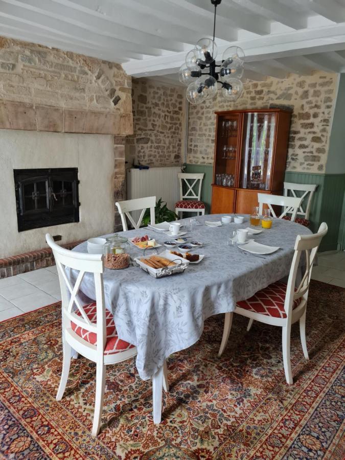Domaine De La Cour Vautier Bed & Breakfast Mandeville-en-Bessin ภายนอก รูปภาพ