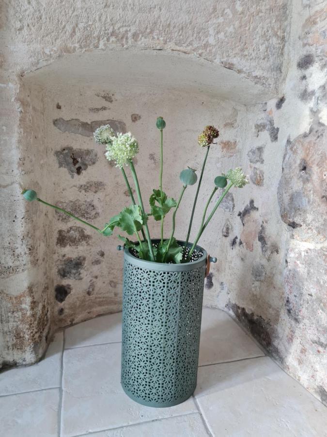 Domaine De La Cour Vautier Bed & Breakfast Mandeville-en-Bessin ภายนอก รูปภาพ