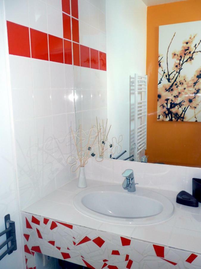 Domaine De La Cour Vautier Bed & Breakfast Mandeville-en-Bessin ภายนอก รูปภาพ